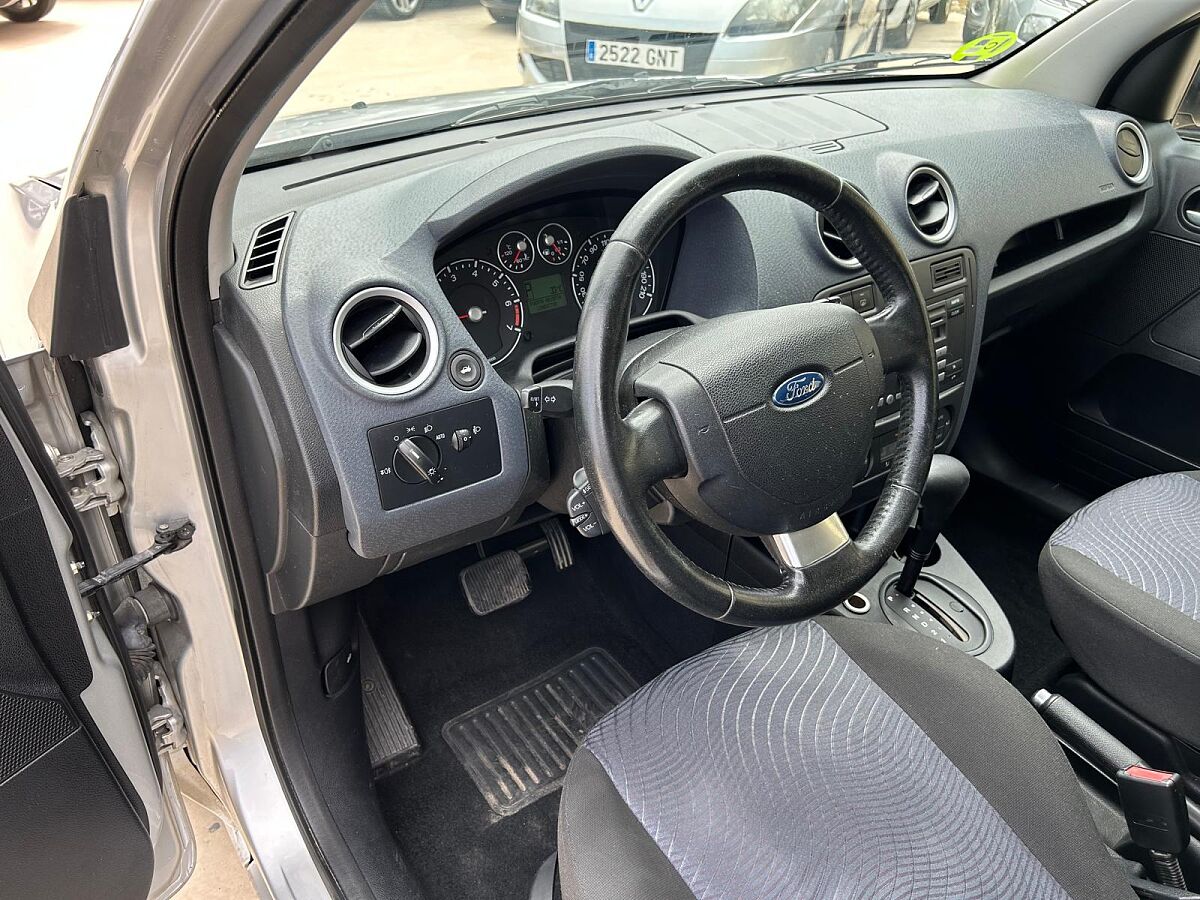 FORD FUSION TREND 1.6 AUTO SPANISH LHD IN SPAIN 105000 MILES SUPERB 2007